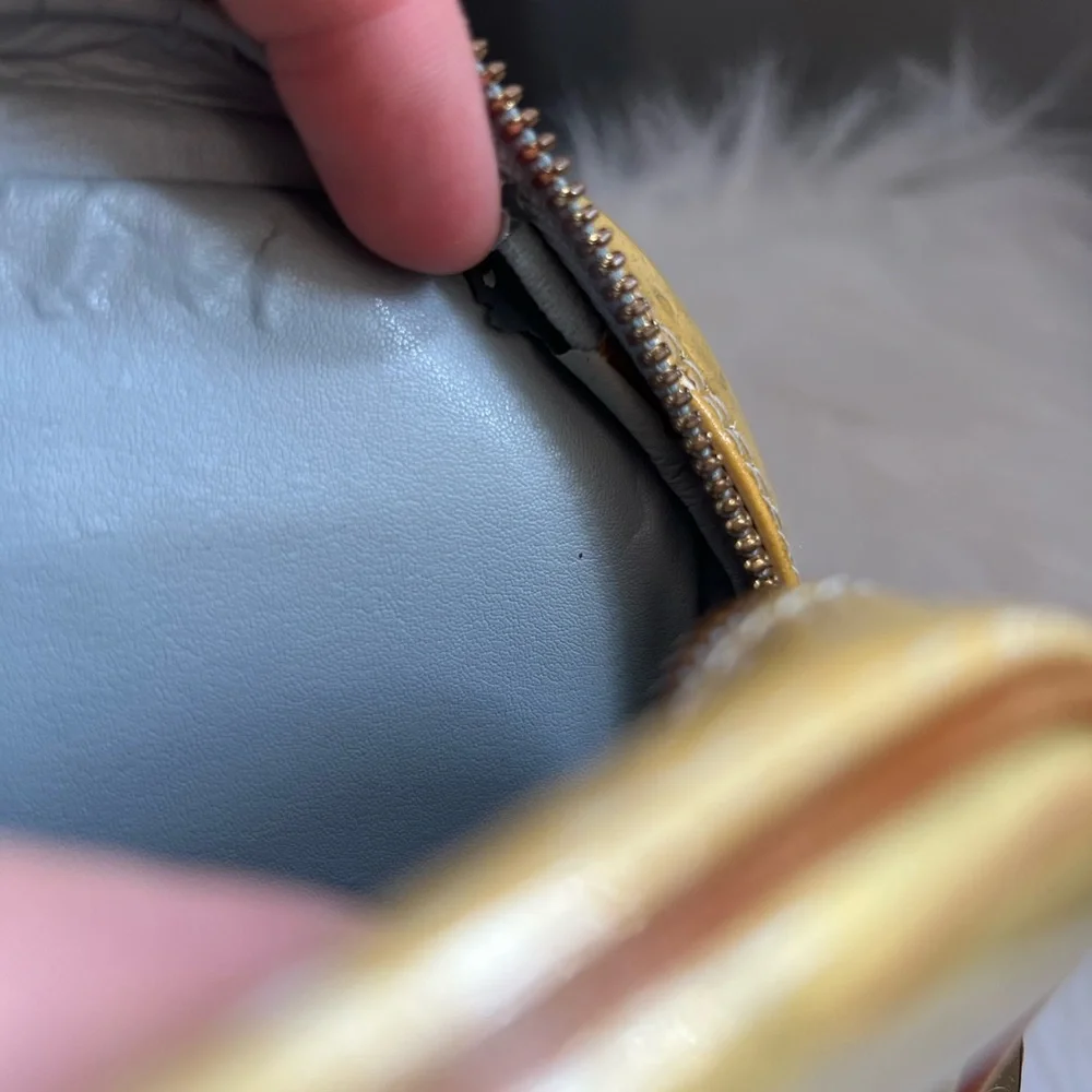 Louis Vuitton Yellow Vernis Leather Crossbody Bag
